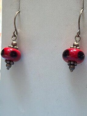 Silver Tone Red Black Lampwork Bead Earrings Dangle Drop Hooks Ladybug 1"